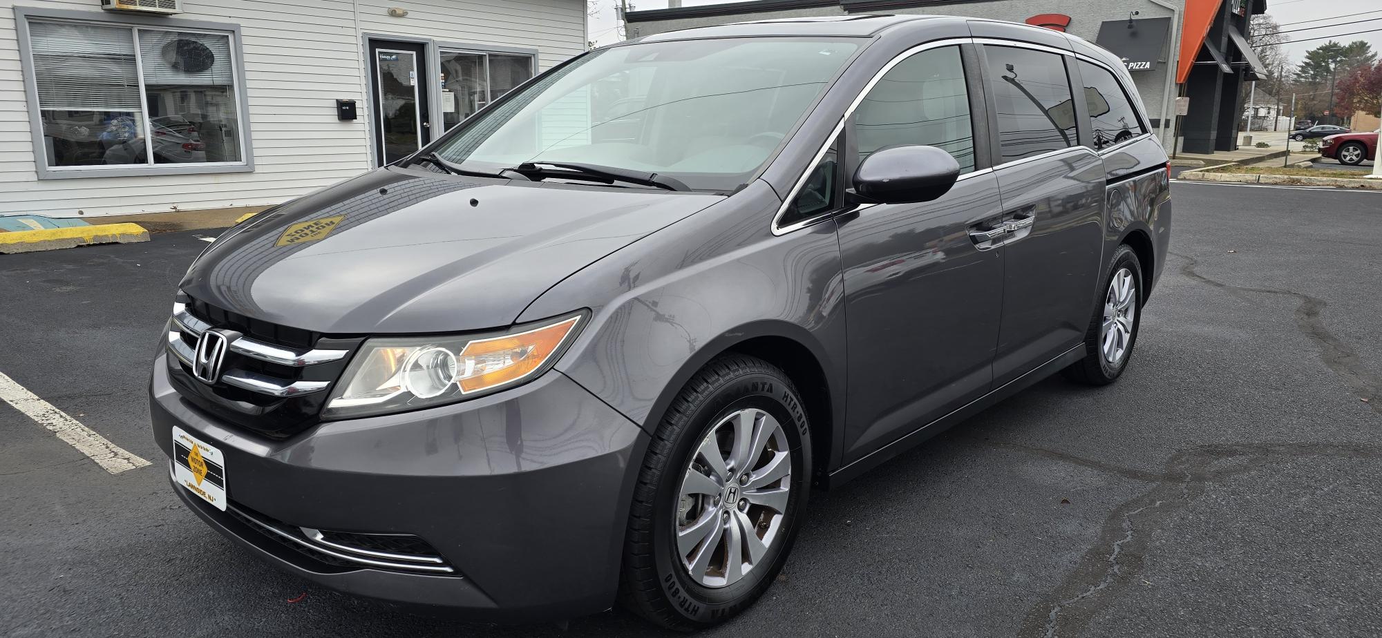 photo of 2015 Honda Odyssey EX-L